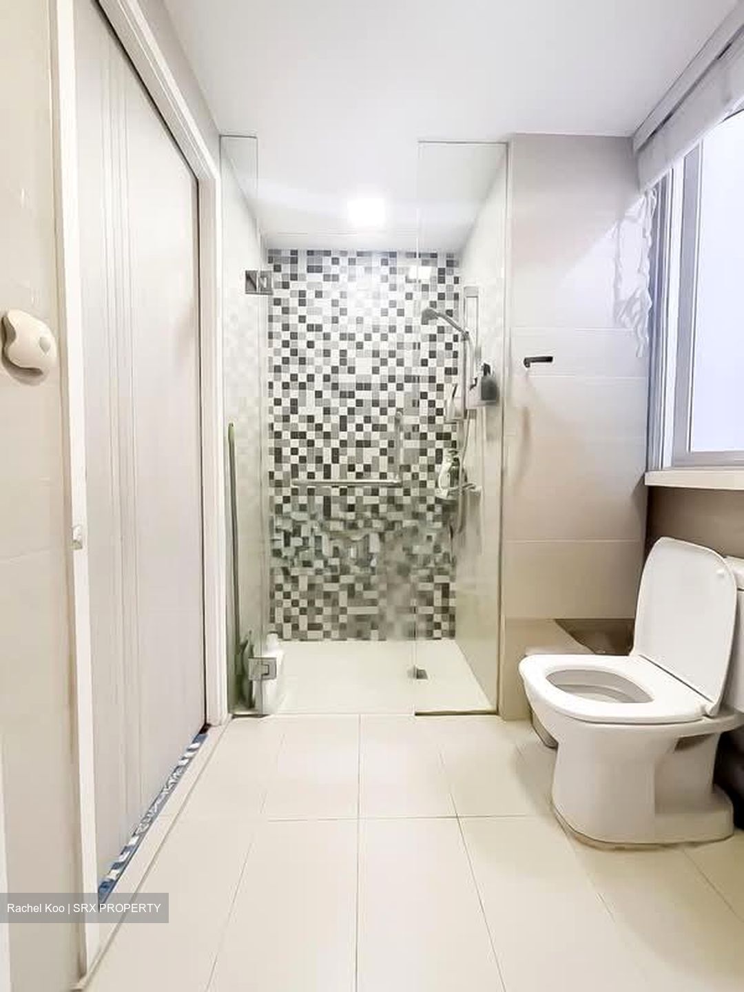 Sea Esta (D18), Condominium #569266291